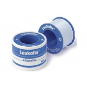Esparadrapo hipoalergico - leukofix (plastico 5 x 2.5 cm 12 u)